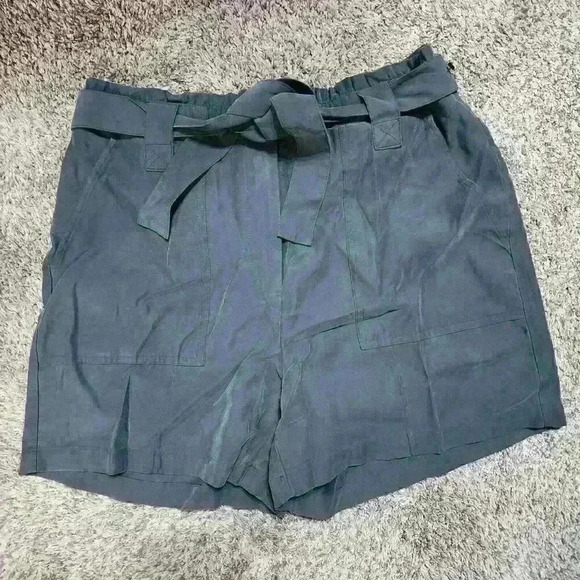 Nine West Belted Shorts Women Size L Large Purple Stretch Career‎ Paperbag - Picture 1 of 6